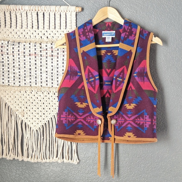 Pendleton Jackets & Blazers - Pendleton Aztec Wool Vest